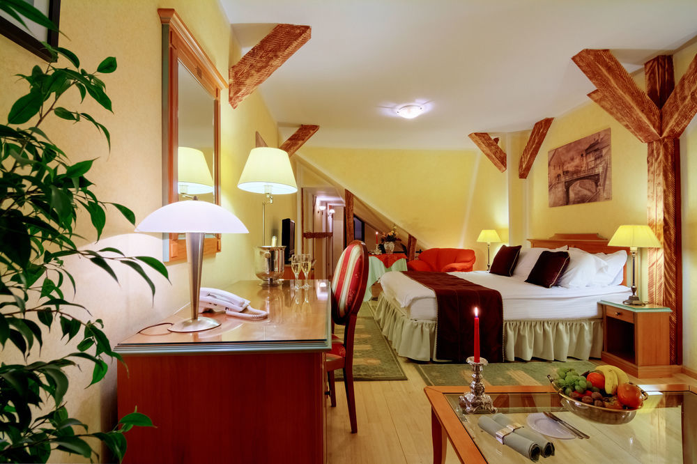 The Council Hotel ซีบิว ภายนอก รูปภาพ