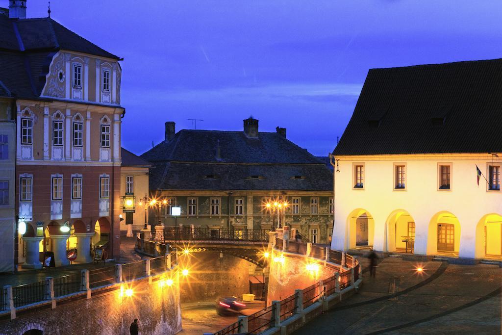 The Council Hotel ซีบิว ภายนอก รูปภาพ