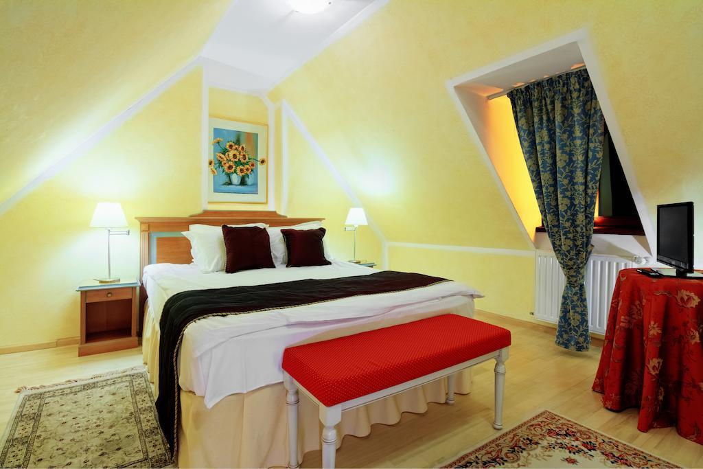 The Council Hotel ซีบิว ภายนอก รูปภาพ