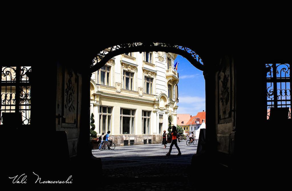 The Council Hotel ซีบิว ภายนอก รูปภาพ